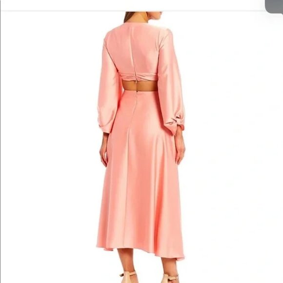 Gianni Bini Madeline Satin Plunge V-Neck Midi Dress NWT Size 0 - Picture 4 of 13